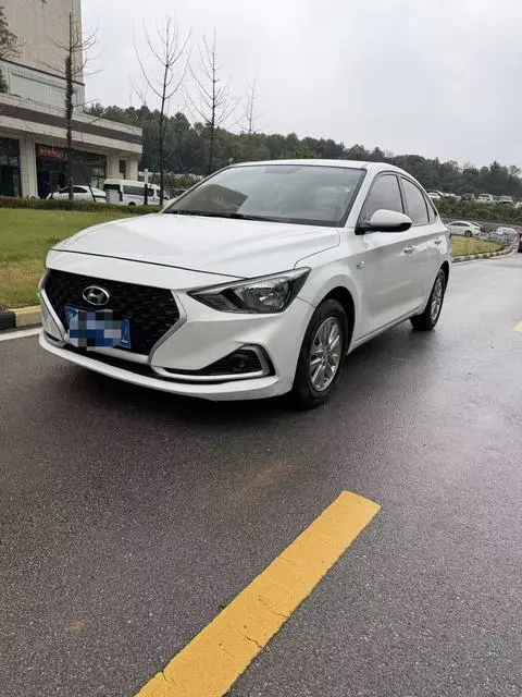 Hyundai 悦动 2018