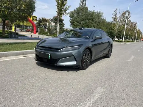 BYD Han L DM 2025