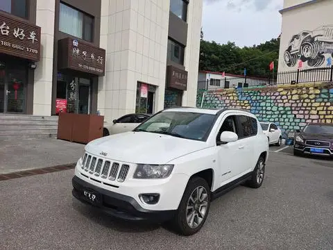 Jeep 指南者 2014