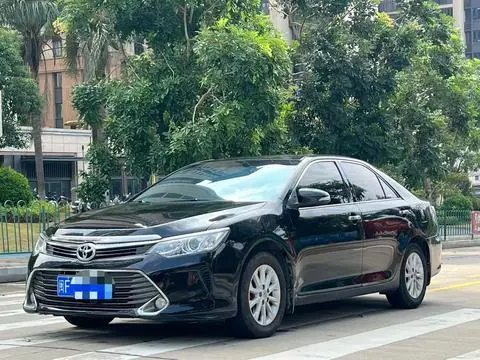 Toyota Camry 2015