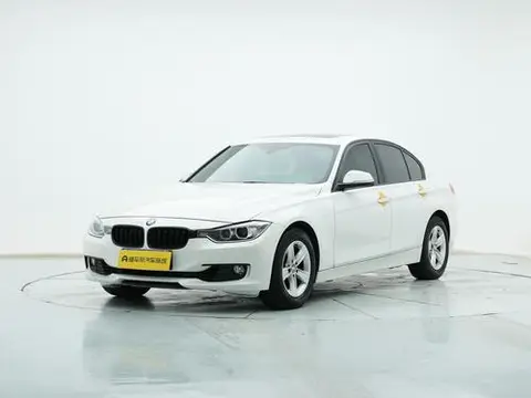 BMW 3 Series 2015 — фото 1