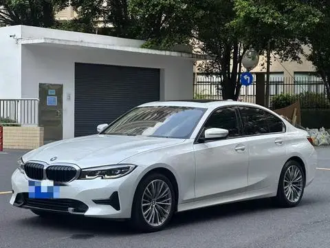 BMW 3 Series 2022