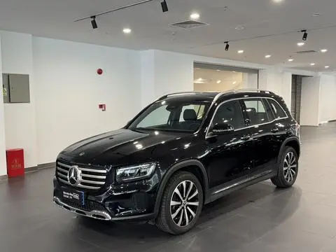 Mercedes-Benz GLB 2025