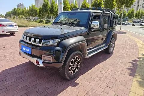 BAIC BJ40 2023 — фото 1