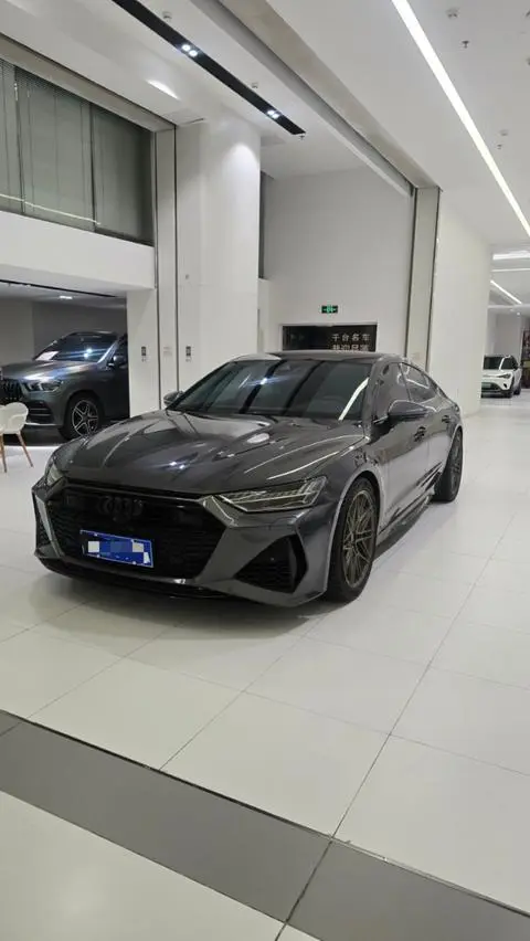 Audi A7 2024