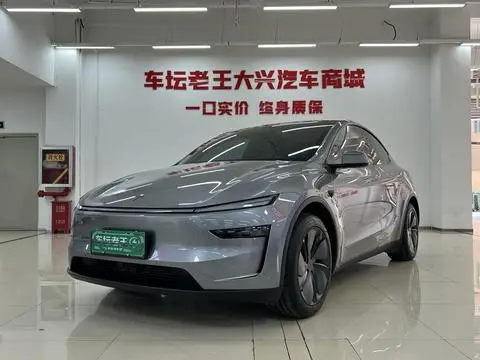 Tesla Model Y 2026