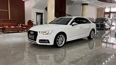 Audi A4L 2018