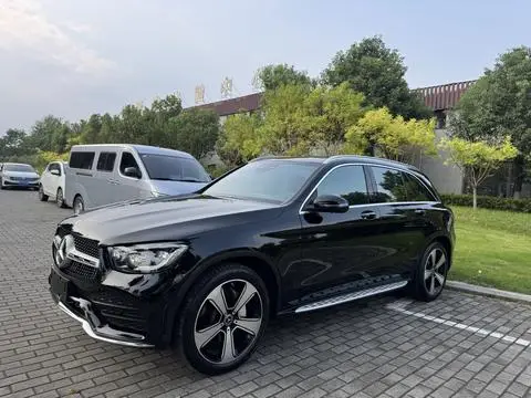 Mercedes-Benz GLC 2020 — фото 1