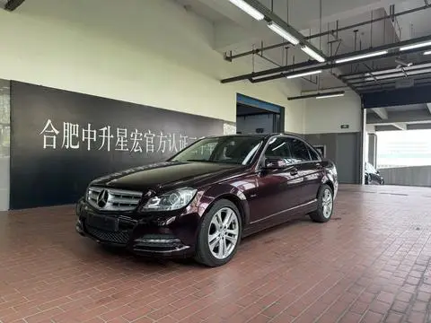 Mercedes-Benz C-Class 2011
