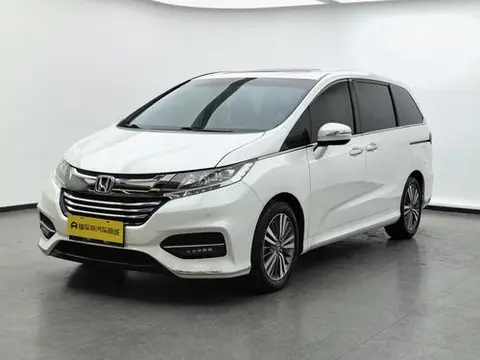 Honda 奥德赛 2018 — фото 1