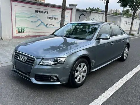 Audi A4L 2012
