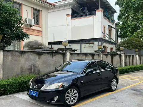 Lexus IS 2008