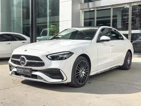 Mercedes-Benz C-Class 2024
