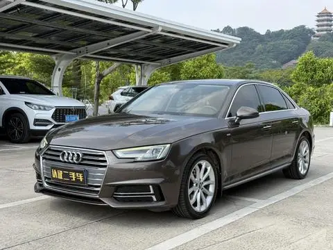 Audi A4L 2018
