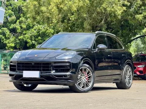 Porsche Cayenne 2019 — фото 1