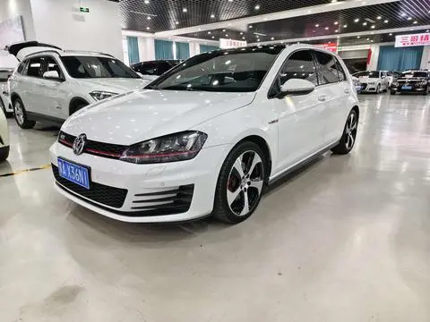 Volkswagen GolfGTI 2016 — фото 1