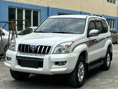 Toyota Prado 2006 — фото 1