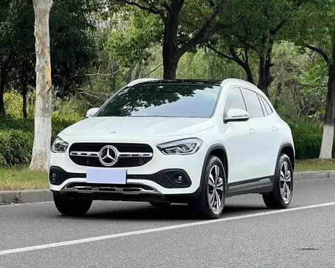 Mercedes-Benz GLA 2020