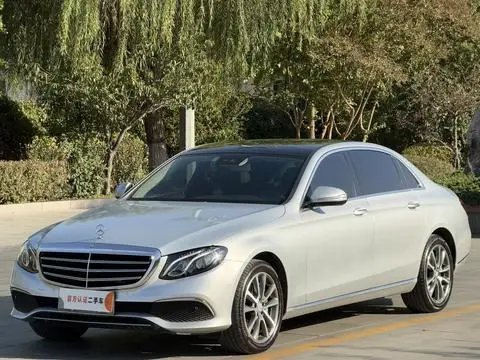 Mercedes-Benz E-Class 2016 — фото 1