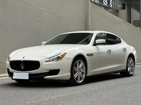 Maserati Quattroporte 2015