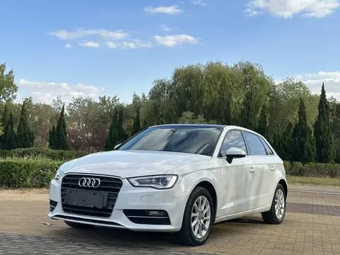 Audi A3 2015 — фото 1