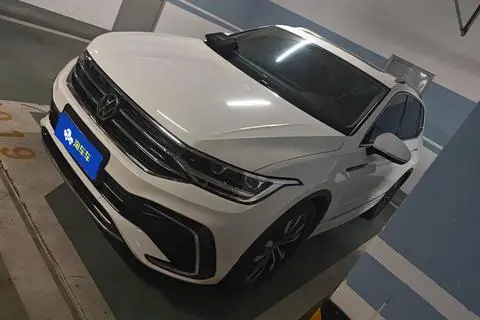 Volkswagen Tiguan L 2022