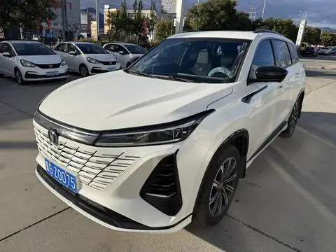 Changan CS75 PLUS 2024 — фото 1