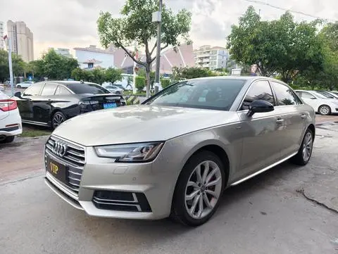 Audi A4L 2018