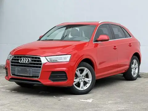 Audi Q3 2018 — фото 1