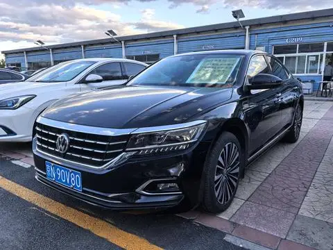 Volkswagen Passat 2019 — фото 1