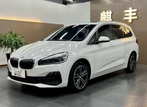 BMW 2 Series 多功能旅行车 2019