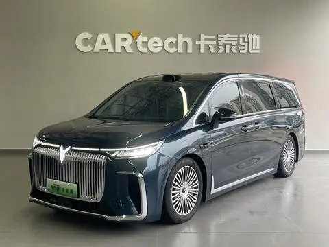 Voyah 梦想家 PHEV 2025