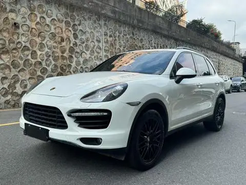 Porsche Cayenne 2011