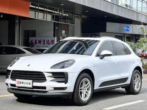 Porsche Macan 2021 — фото 1
