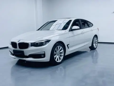 BMW 3 Series GT 2019