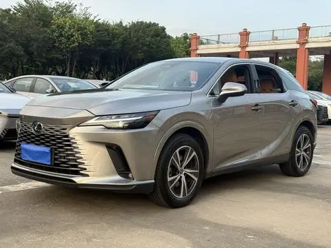 Lexus RX 2023