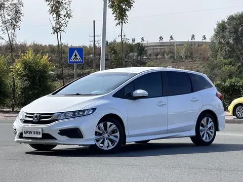 Honda Jade 2017 — фото 1