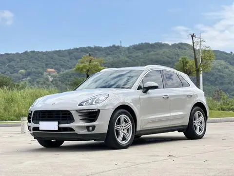 Porsche Macan 2014