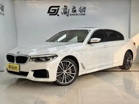BMW 5 Series 2020 — фото 1