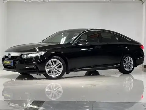 Honda Accord 2018 — фото 1