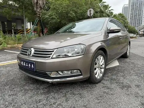 Volkswagen Magotan 2013