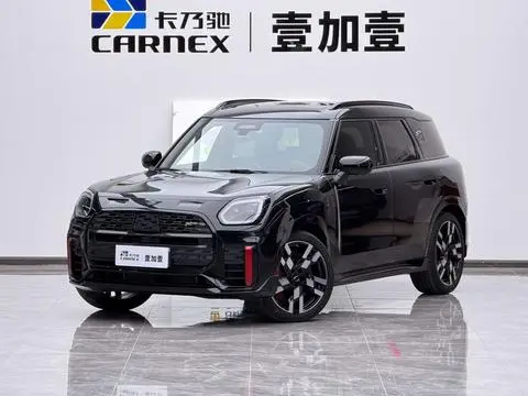 MINI JCW COUNTRYMAN 2024 — фото 1