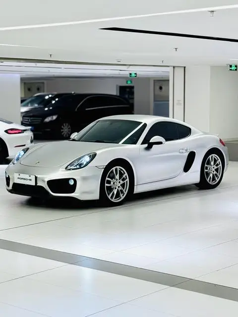 Porsche Cayman 2013