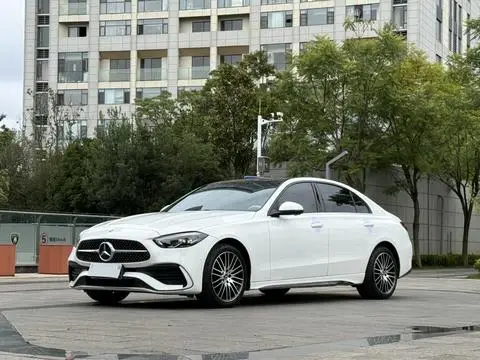 Mercedes-Benz C-Class 2023 — фото 1