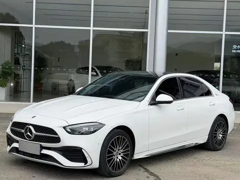 Mercedes-Benz C-Class 2024