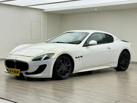 Maserati GranTurismo 2013