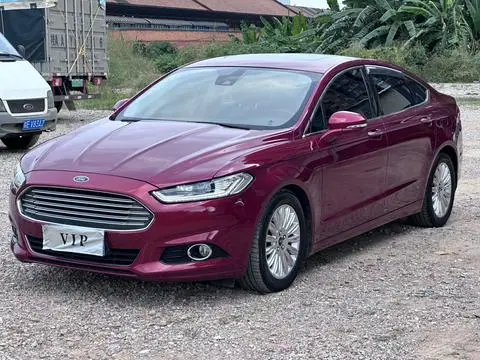 Ford 蒙迪欧 2013