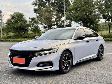 Honda Accord 2018 — фото 1