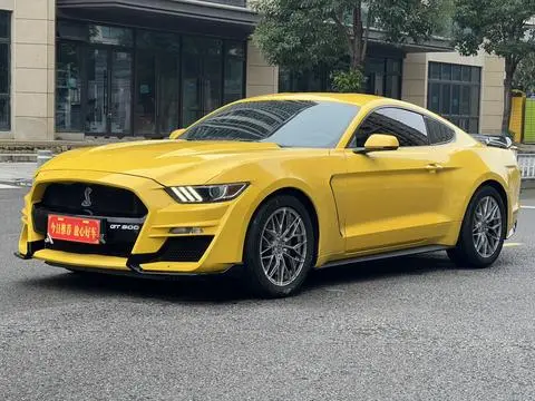 Ford Mustang 2017 — фото 1