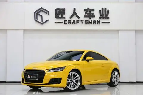 Audi TT 2015